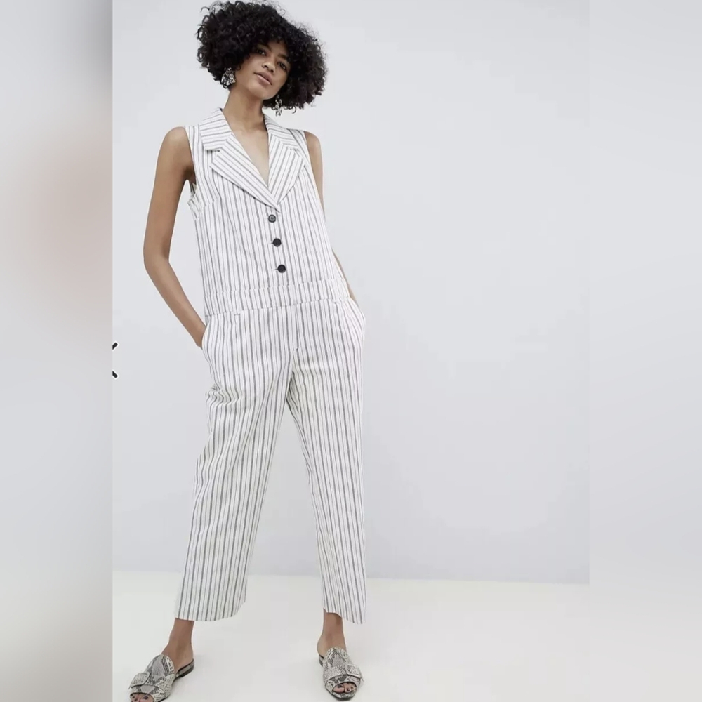 Asos Striped Sleeveless Jumpsuit Size 0 Off white and black